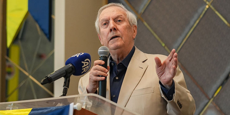Aziz Yıldırım’dan transfer ve teknik direktör açıklaması!